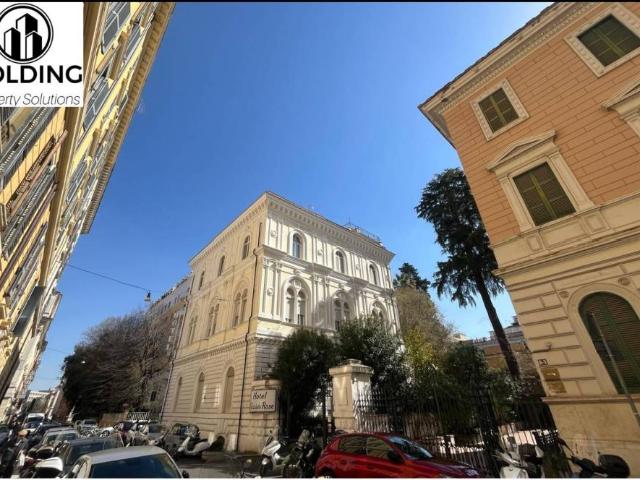 Appartamento in vendita a Roma RM