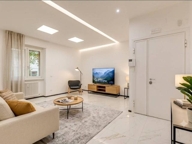 Appartamento in vendita a Roma RM