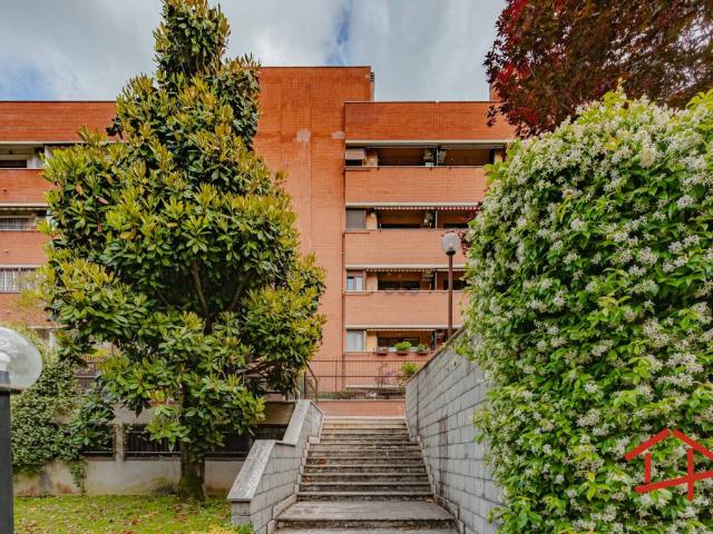 Appartamento in vendita a Roma RM