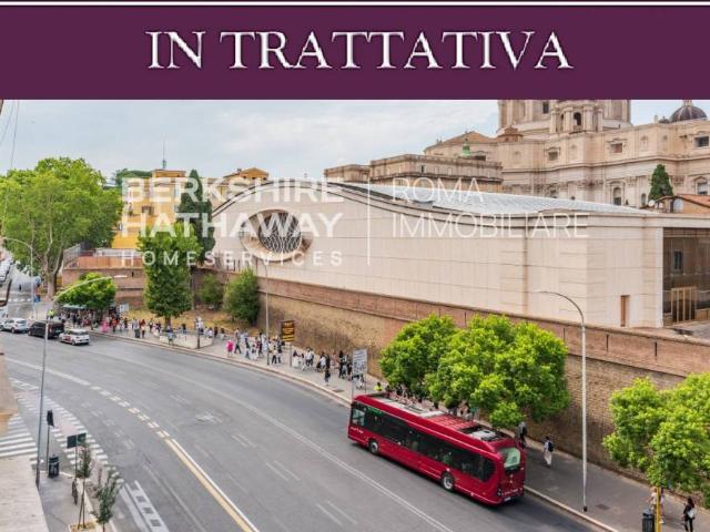 Appartamento in vendita a Roma RM
