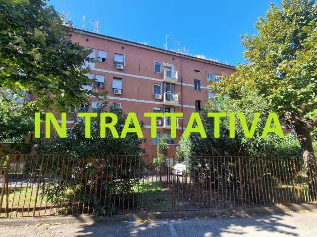 Appartamento in vendita a Roma RM