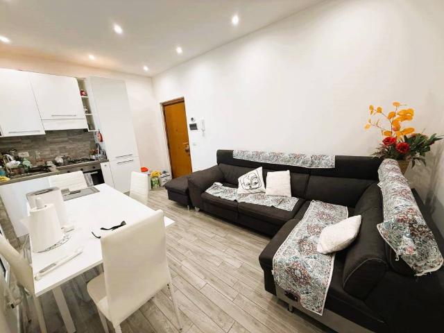 Appartamento in vendita a Roma RM