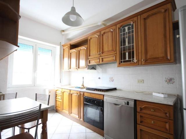 Appartamento in vendita a Roma RM