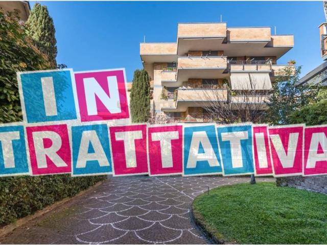Appartamento in vendita a Roma RM