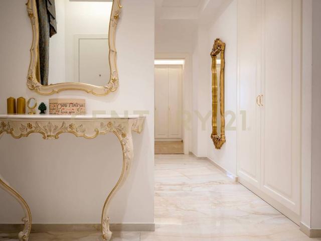 Appartamento in vendita a Roma RM