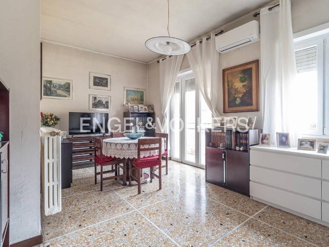 Appartamento in vendita a Roma RM