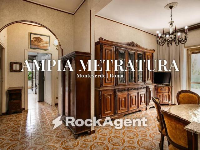 Appartamento in vendita a Roma RM