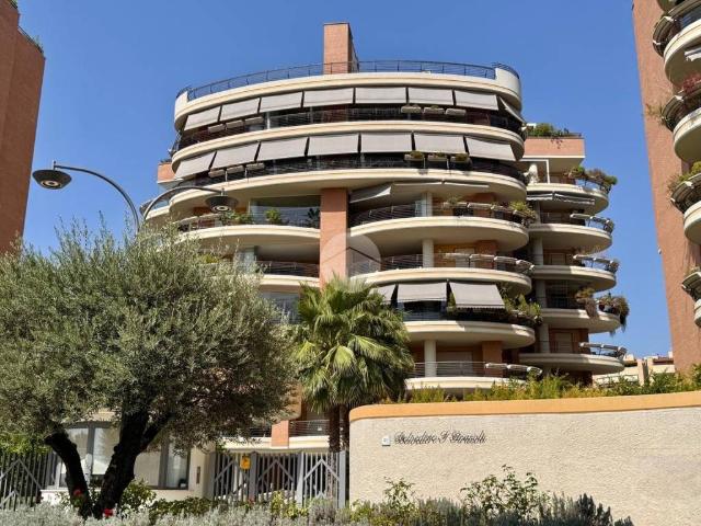 Appartamento in vendita a Roma RM