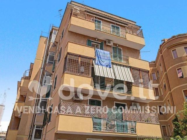 Appartamento in vendita a Roma RM