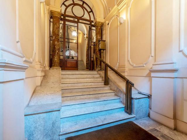 Appartamento in vendita a Roma RM