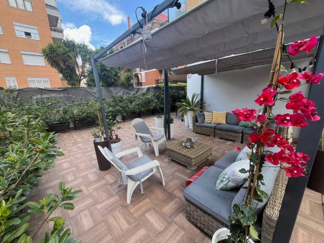 Appartamento in vendita a Roma RM