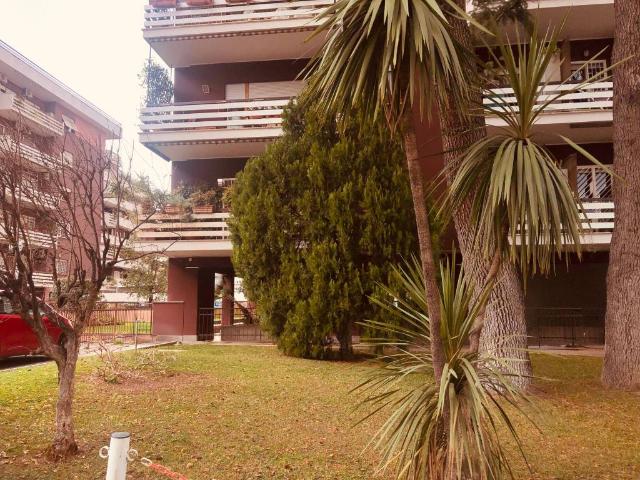 Appartamento in vendita a Roma RM