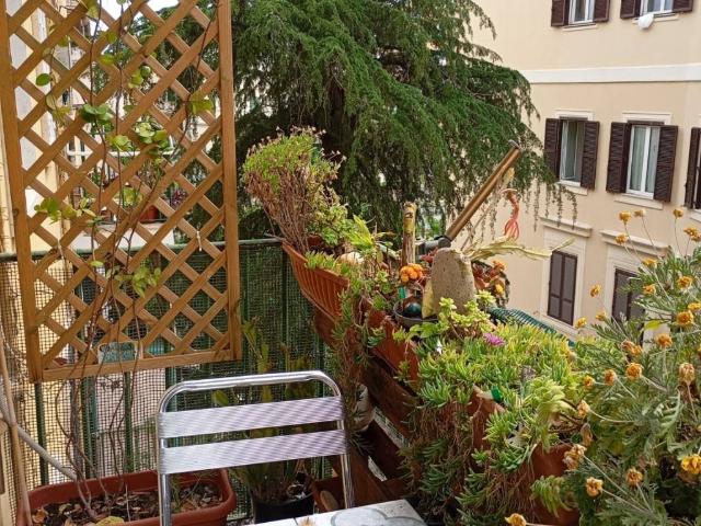 Appartamento in vendita a Roma RM