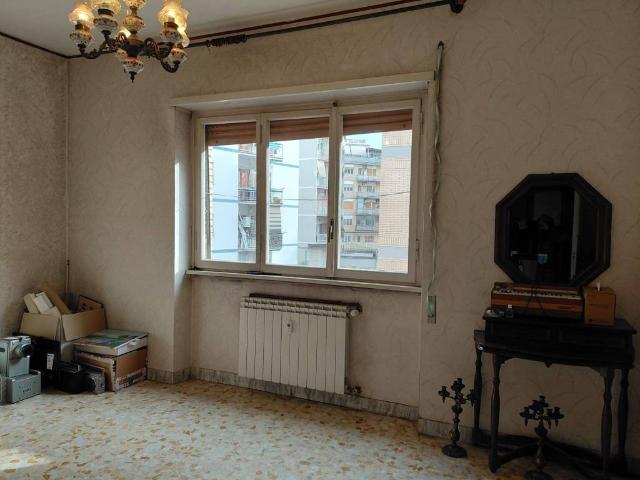 Appartamento in vendita a Roma RM