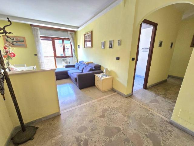Appartamento in vendita a Roma RM