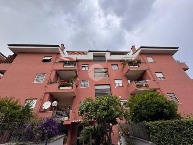 Appartamento in vendita a Roma RM