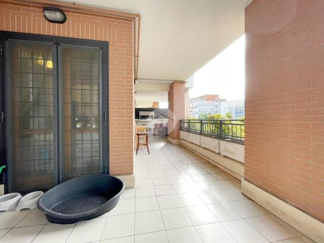 Appartamento in vendita a Roma RM