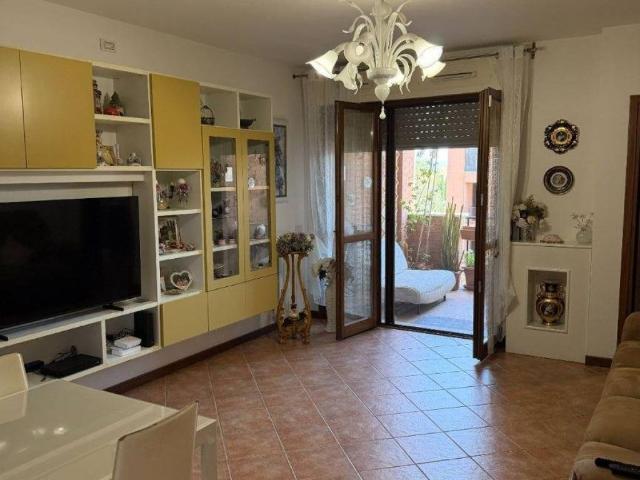 Appartamento in vendita a Roma RM