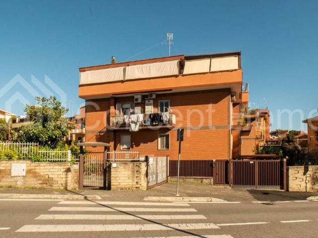 Appartamento in vendita a Roma RM
