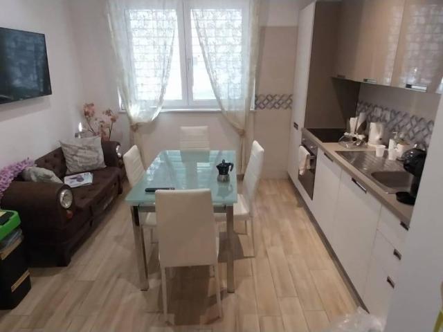 Appartamento in vendita a Roma RM