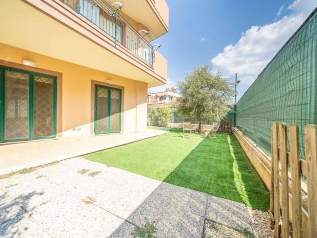 Appartamento in vendita a Roma RM
