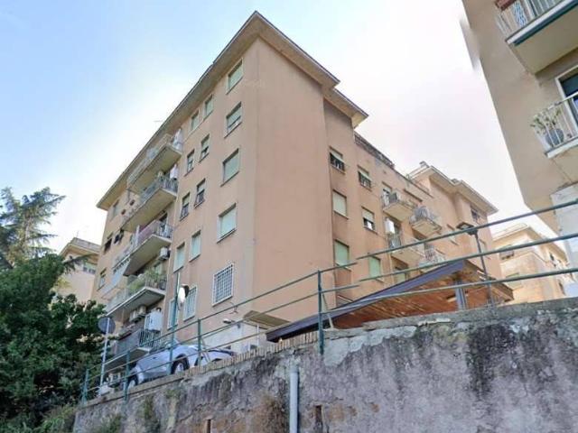Appartamento in vendita a Roma RM