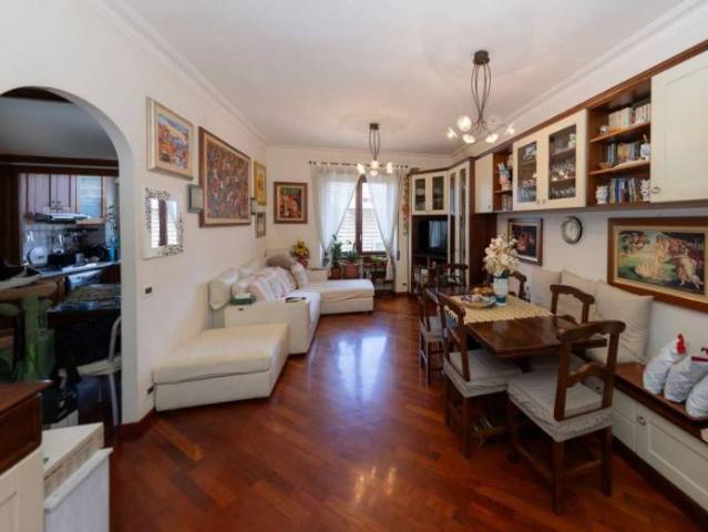 Appartamento in vendita a Roma RM