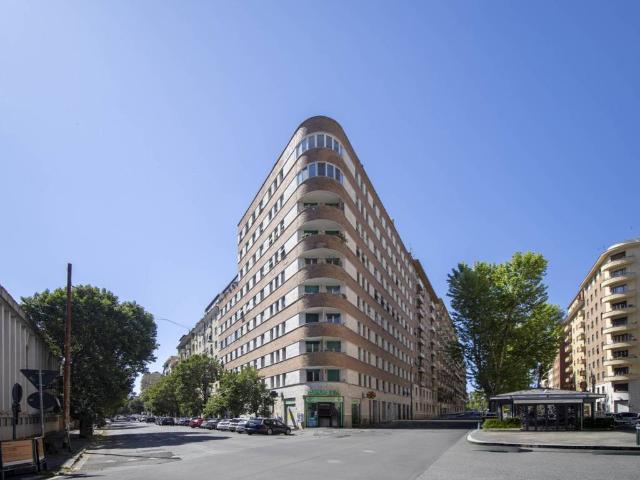 Appartamento in vendita a Roma RM