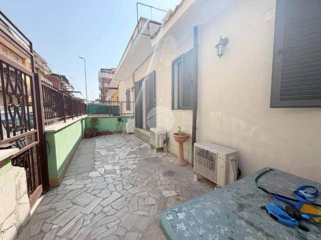 Appartamento in vendita a Roma RM
