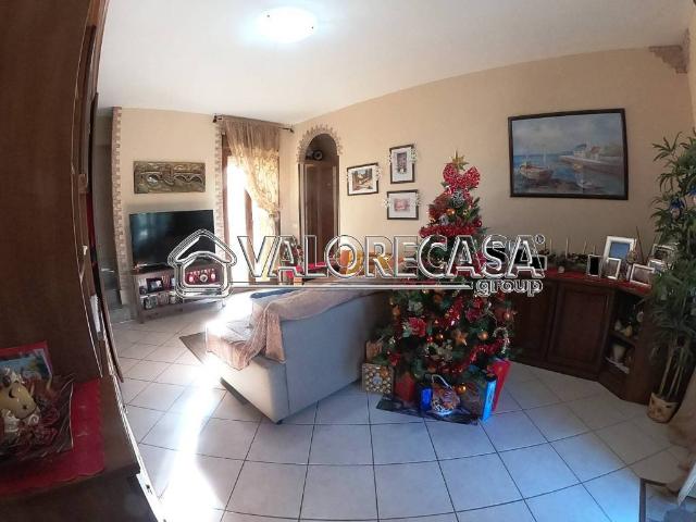 Appartamento in vendita a Roma RM