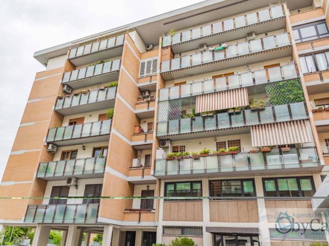 Appartamento in vendita a Roma RM