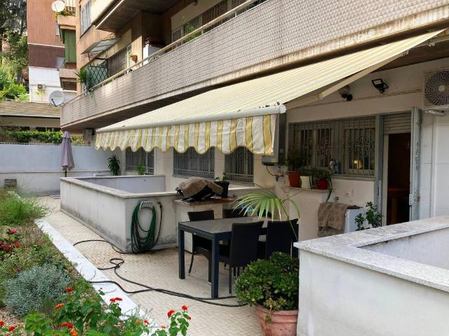Appartamento in vendita a Roma RM