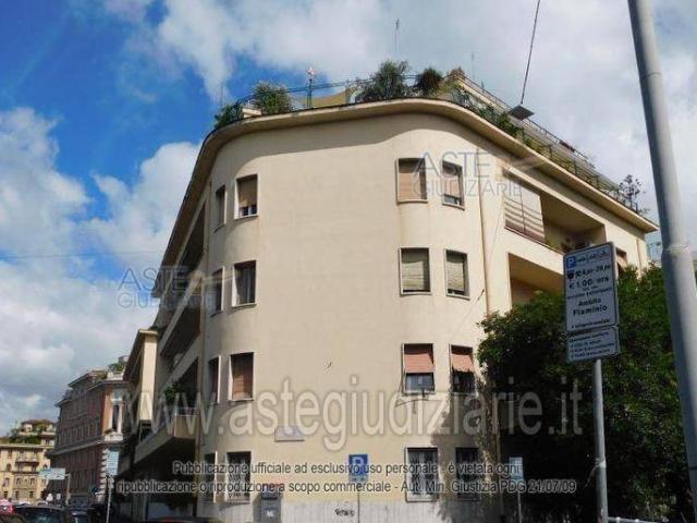 Appartamento in vendita a Roma RM
