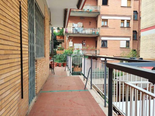 Appartamento in vendita a Roma RM