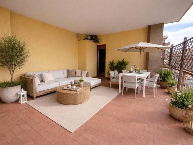 Appartamento in vendita a Roma RM