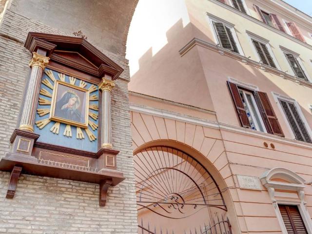 Appartamento in vendita a Roma RM