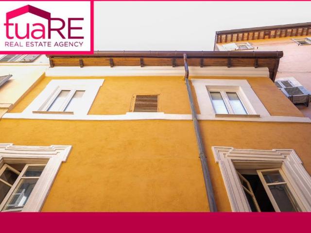 Appartamento in vendita a Roma RM