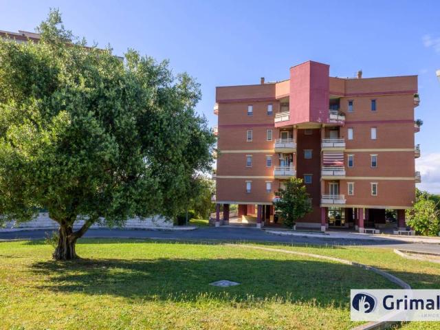 Appartamento in vendita a Roma RM