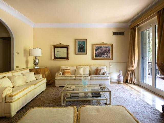 Appartamento in vendita a Roma RM