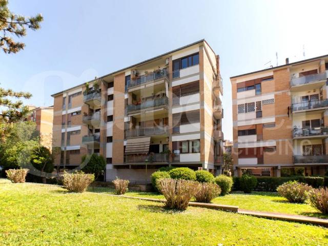 Appartamento in vendita a Roma RM