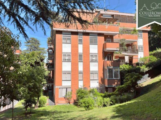 Appartamento in vendita a Roma RM
