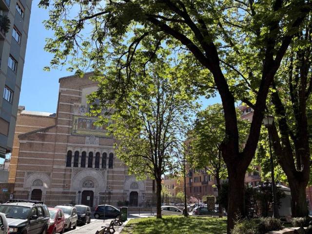 Appartamento in vendita a Roma RM