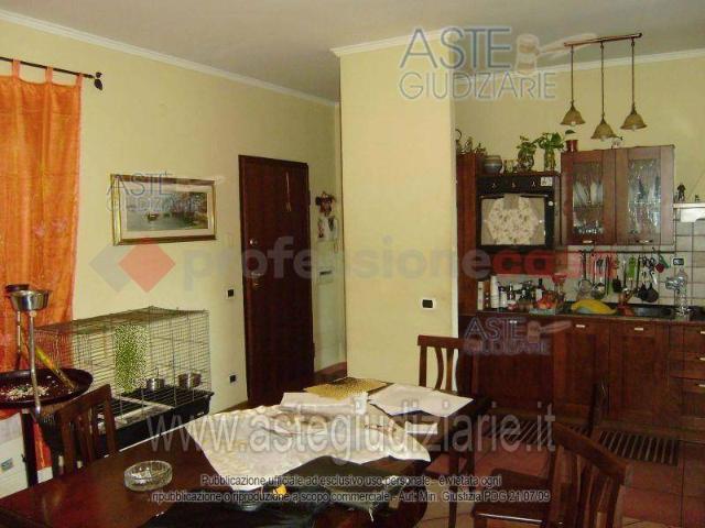 Appartamento in vendita a Roma RM