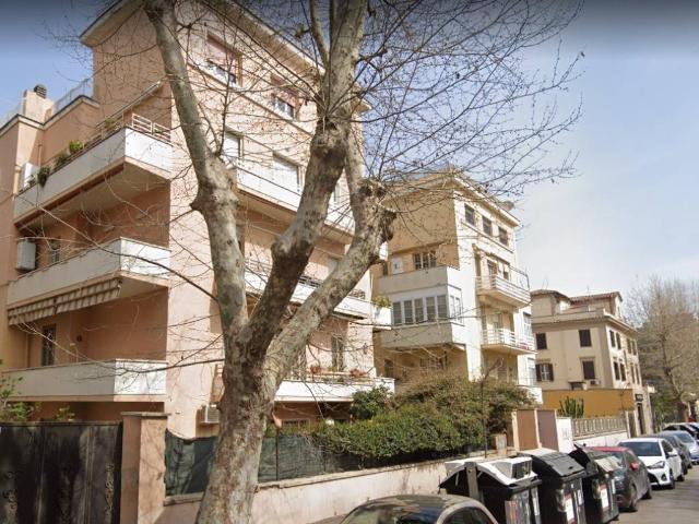 Appartamento in vendita a Roma RM