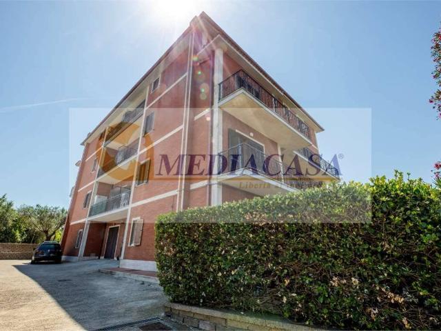 Appartamento in vendita a Roma RM