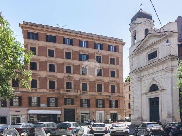 Appartamento in vendita a Roma RM
