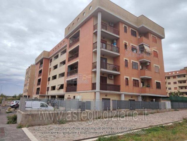 Appartamento in vendita a Roma RM