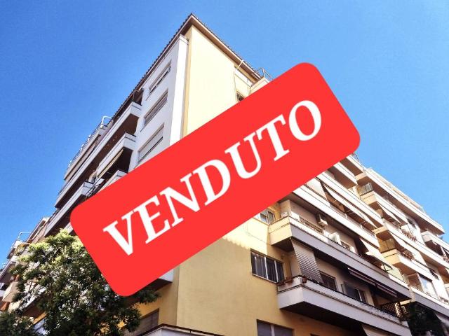Appartamento in vendita a Roma RM