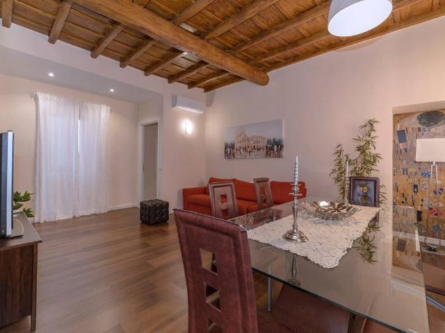 Appartamento in vendita a Roma RM