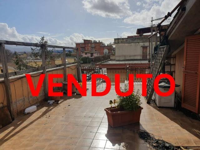 Appartamento in vendita a Roma RM